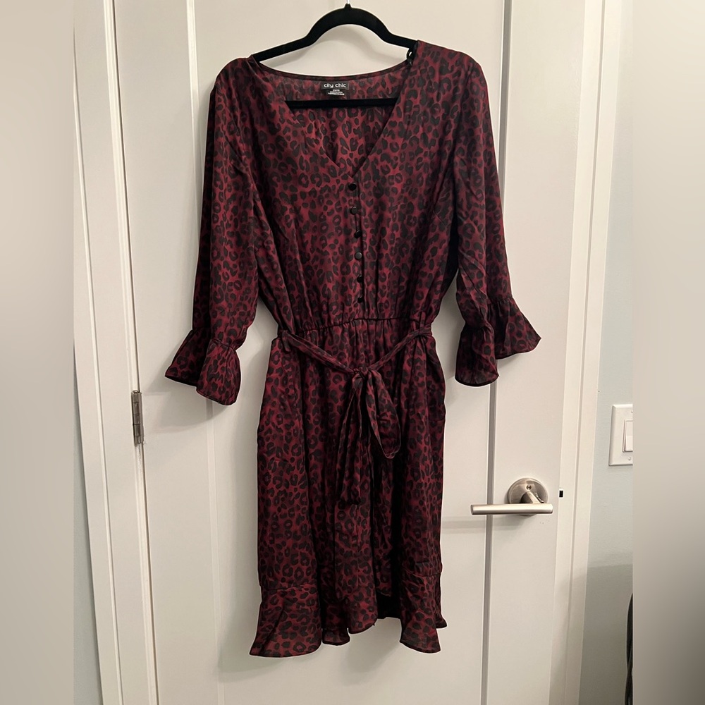 City Chic Plus Size Red Leopard Print Dress (XS 14)